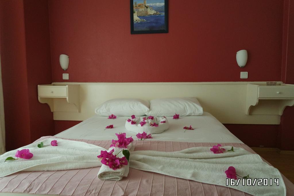 Villa Dedem Hotel Foça Chambre photo