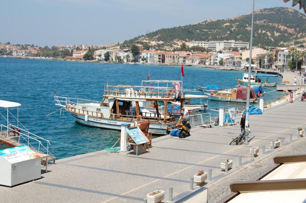 Villa Dedem Hotel Foça Extérieur photo